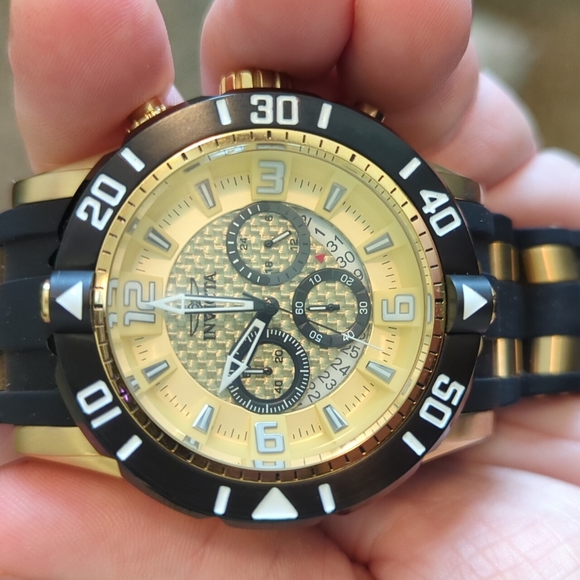 Invicta Waterproof watch for sale!! - Picture 2 of 4